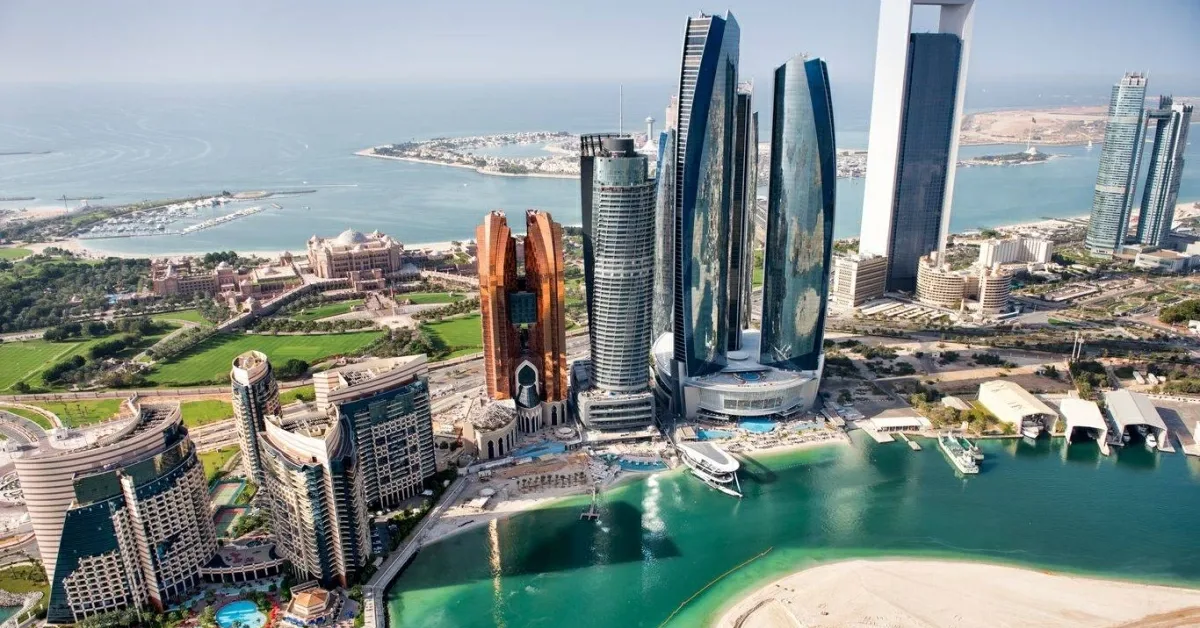 الإيكونوميست: أبوظبي الأولى ودبي من الأفضل في الشرق الأوسط بمؤشر المعيشة 2026