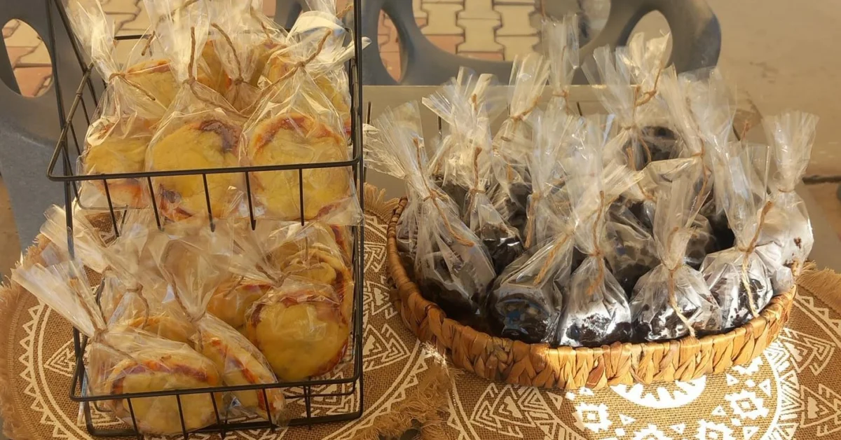 معرض بمدينة طيبة في الاقصر يفتح منفذا تسويقيا لـ 25 عارضة من صاحبات المشروعات الصغيرة