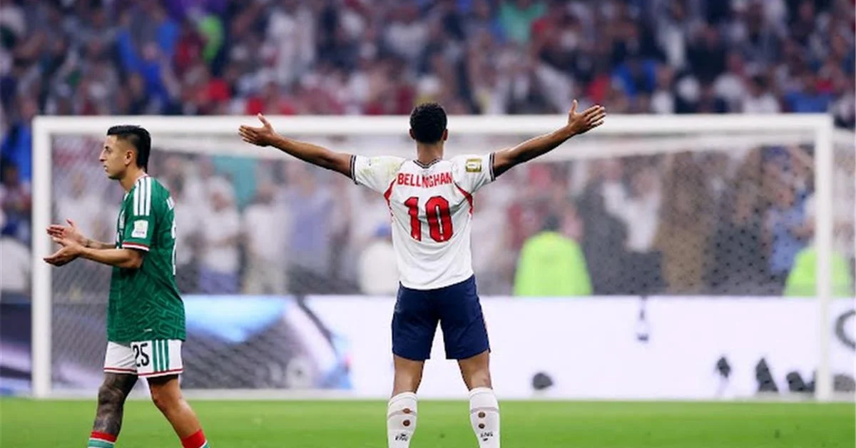 إنجلترا تتجاوز المكسيك بصعوبة وتبلغ ربع نهائي كأس العالم رغم النقص العددي
