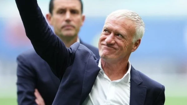 ديشامب يكشف التوتر داخل الاتحاد الفرنسي الذي دفعه للرحيل عن