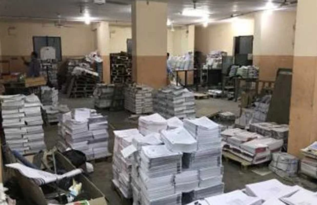 ضبط مطبعة غير مرخصة في أوسيم بالجيزة وبحوزتها 13 ألف مطبوع تجاري مخالف