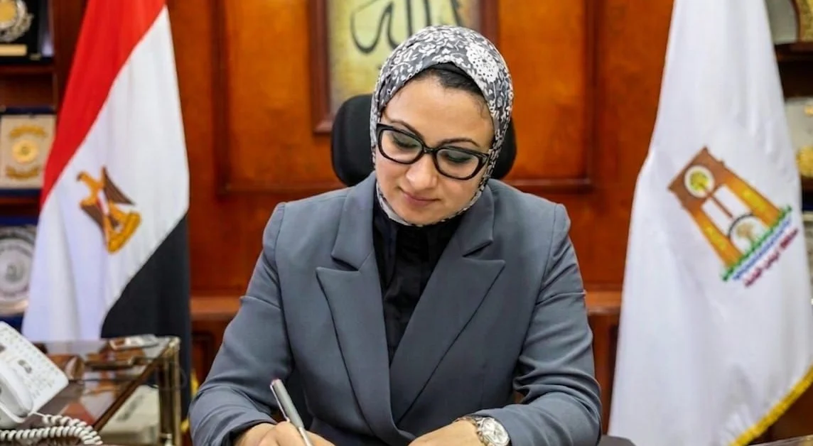 محافظ الوادي الجديد تصعّد قيادات جديدة لرئاسة المراكز ونوابها في حركة تنفيذية شاملة