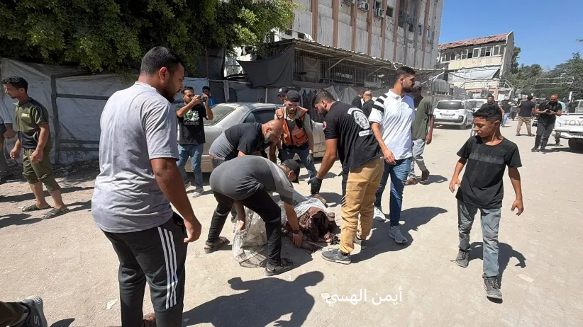 سبعة شهداء واكثر من 15 اصابة بقصف مقر قيادة شرطة البلديات بغزة وشهيد بالنصيرات