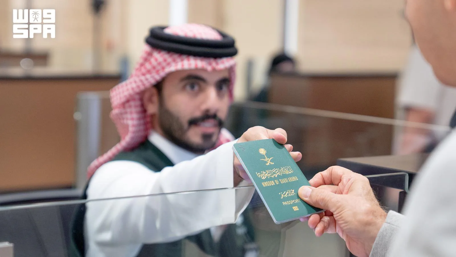 الجوازات تعزز كفاءة المنافذ الدولية وتدعو للمحافظة على جوازات السفر والتحقق من صلاحيتها قبل السفر