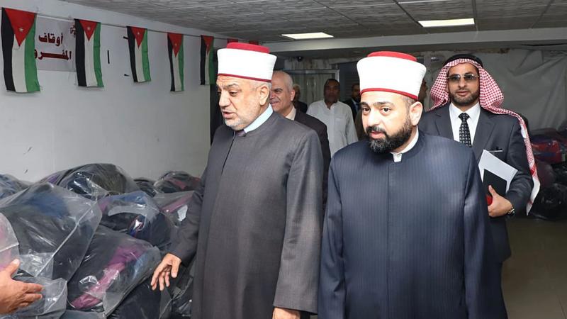 وزير الأوقاف يطلق مشروع “حقيبتي” لدعم 20 ألف طالب وطالبة