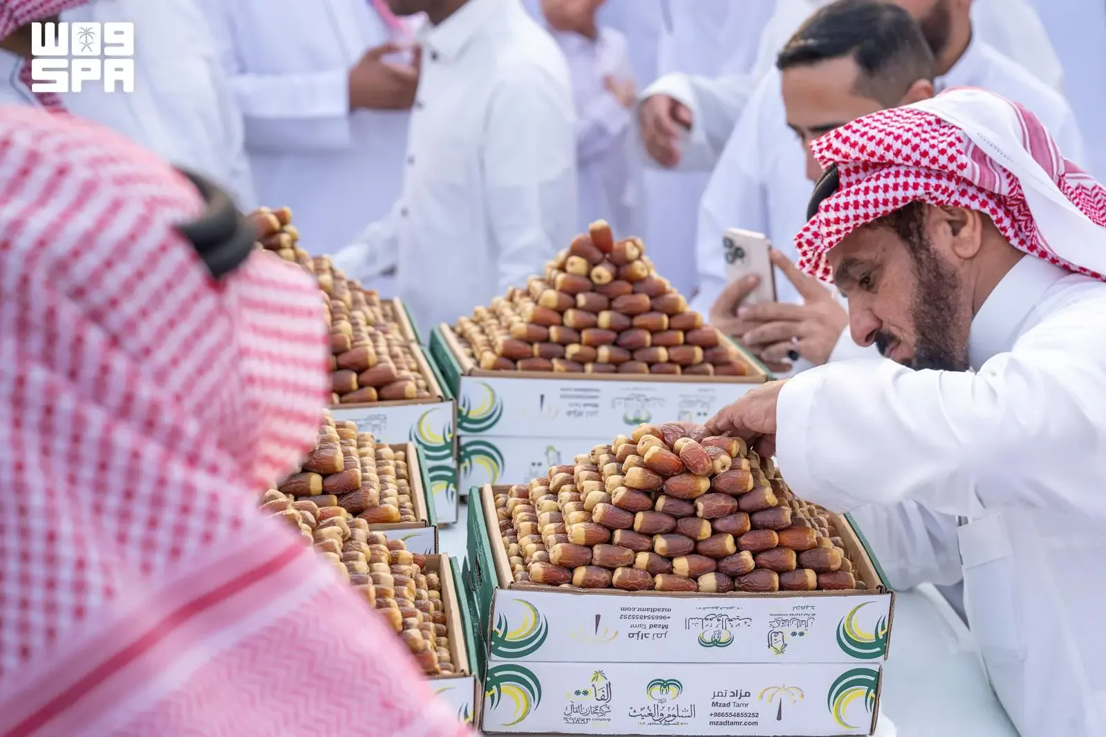 كرنفال بريدة الدولي للتمور ينظّم رحلة التسويق من المزرعة إلى المتسوق