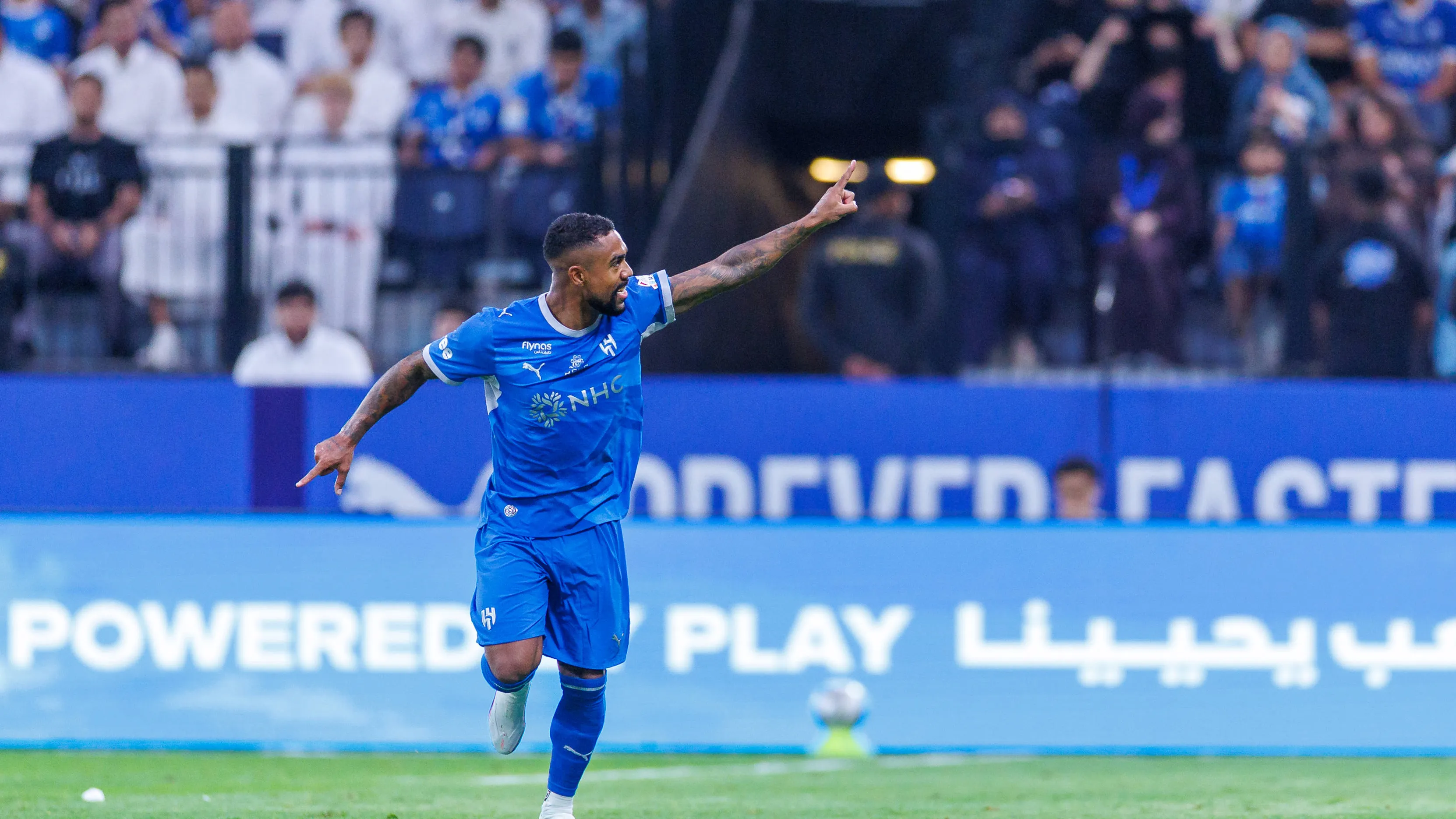 قبل الرحيل المُحتمل.. مالكوم يدخل تاريخ الهلال بإنجاز غير مسبوق