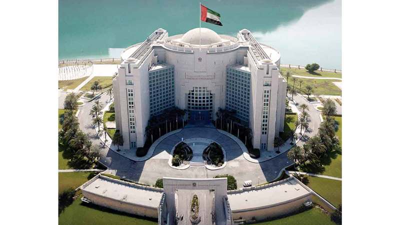 إدانات خليجية وعربية لاستهداف ناقلتين لـ«أدنوك» أثناء عبورهما مضيق هرمز