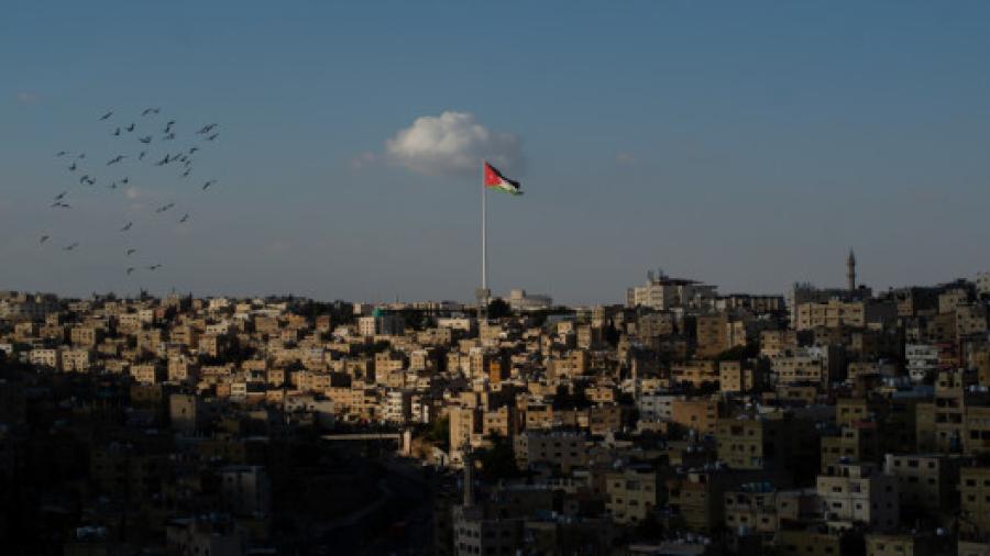 احتمال ضعيف لهطول زخات خفيفة محلية من المطر بالشمال