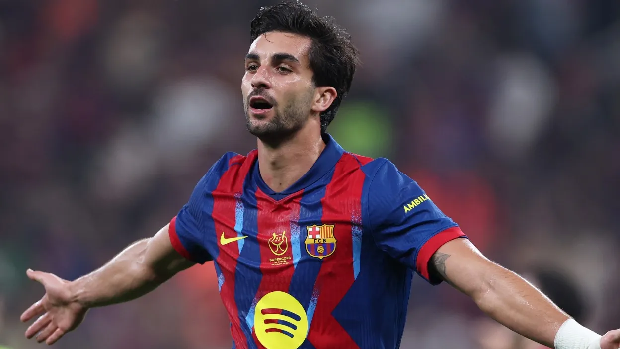 برشلونة في مأزق بعد رحيل توريس.. ويدرس 4 خيارات صعبة