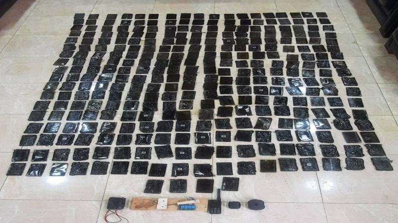 القوات المسلحة تحبط محاولة تهريب كبيرة للمخدرات بواسطة بالونات موجّهة
