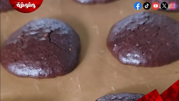 من غير دقيق ولا سكر أبيض.. طريقة عمل كوكيز صحي بطعم غني