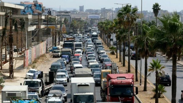 مسيرات تستهدف عدة مواقع جنوب لبنان.. وزير الدفاع الإسرائيلي يتوعد بالتصعيد
