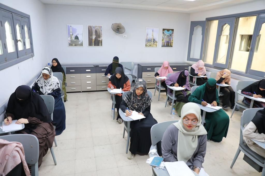 الثانوية الأزهرية 2026.. 26 ألف طالب وطالبة يؤدون امتحانات الدور الثاني بالقسم العلمي.. ننشر الجدول