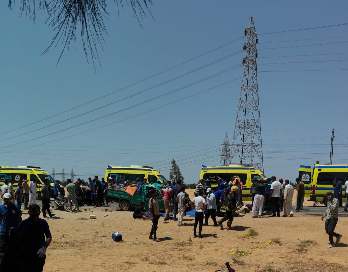 ارتفاع حصيلة ضحايا حادث الدواويس بالإسماعيلية إلى 19 حالة وفاة