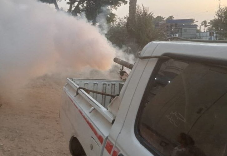 تكثيف حملات رش الناموس والحشرات الطائرة بجميع مراكز الشرقية| صور