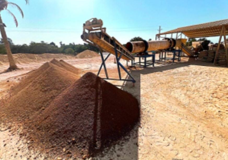 ضبط مصنع أسمدة مغشوشة بالشرقية وتحريز 850 طن منتجات فاسدة