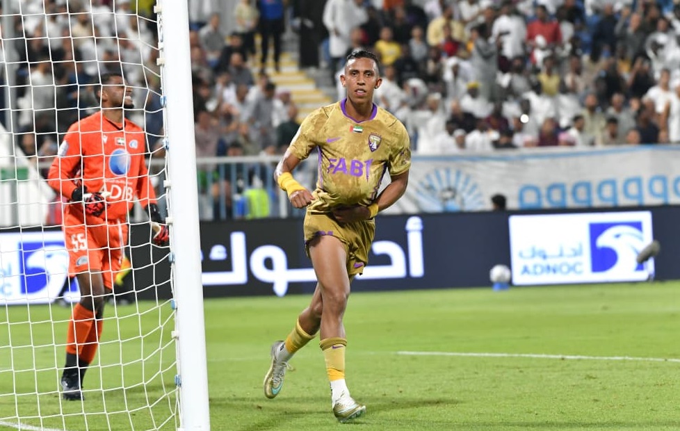 العين يستهل حملة دفاعه عن لقب الدوري الإماراتي بفوز مثير على بني ياس