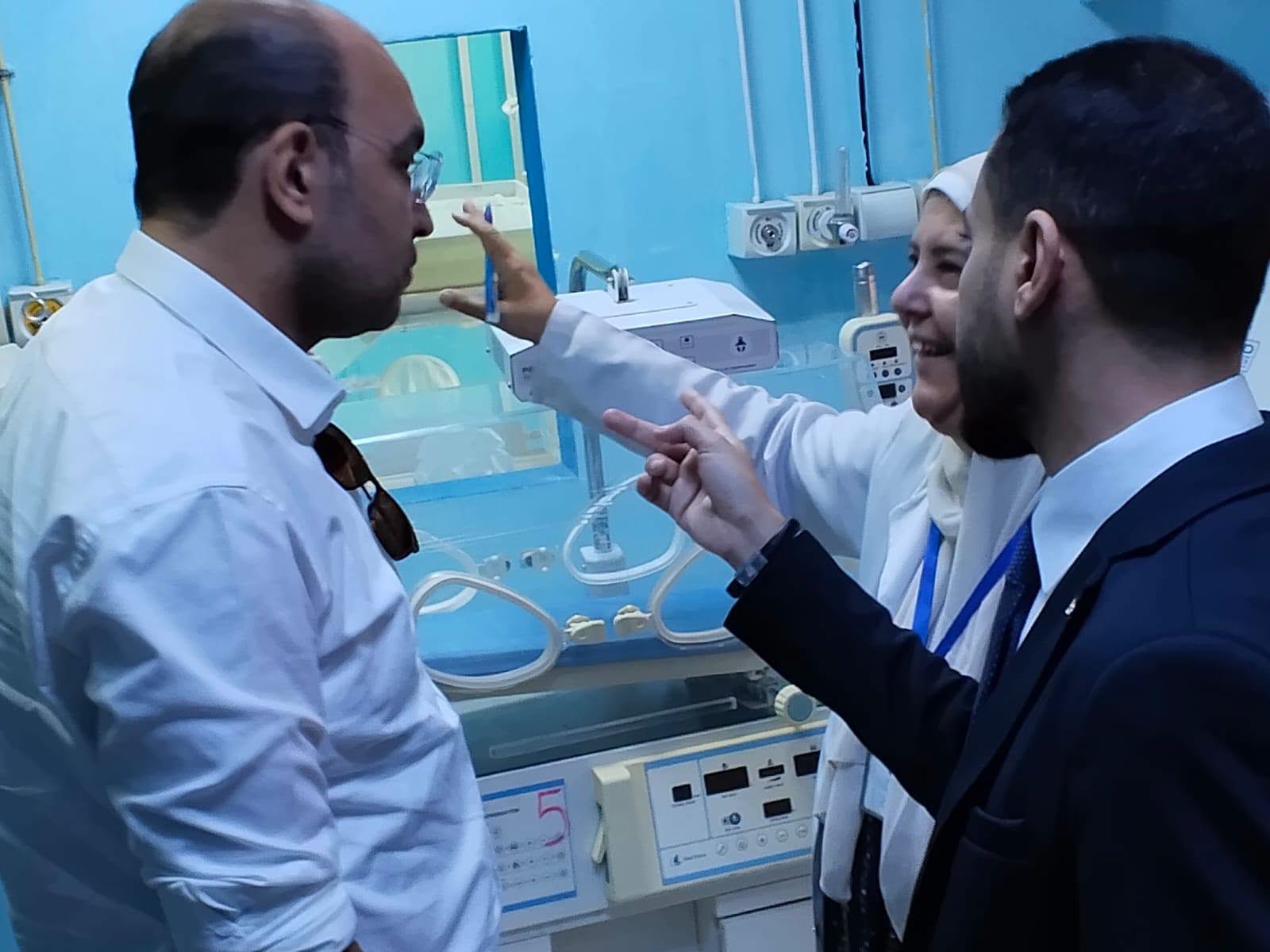 مدير الصحة بالقاهرة يتفقد مستشفى منشية البكري لمتابعة خطط تطوير الخدمات الطبية