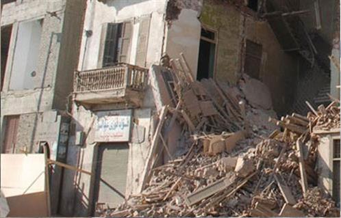 دون إصابات.. انهيار عقار من 3 طوابق في المندرة قبلي بالإسكندرية