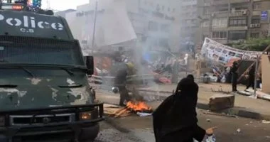 في ذكرى فض اعتصام رابعة.. «متاريس الموت» تفضح الوجه المسلح للاعتصام.. 10 بنادق آلية و29 «خرطوش» و9622 طلقة و6 قنابل يدوية و55 زجاجة مولوتوف.. و«فتى الشاطر» يعترف: رابعة كانت مسلحة