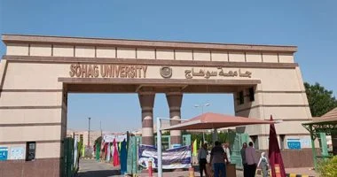 جامعة سوهاج تحارب الأمية وتتصدر المركز الثالث على مستوى الجمهورية.. تفاصيل