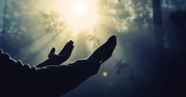 أذكار النوم.. باسمك ربى وضعت جنبى وبك أرفعه إن أمسكت نفسى فارحمها