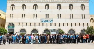 شروط كليات بنات جامعة الأزهر.. دارسات اللغة الفرنسية كلغة أجنبية أولي بالثانوية الأزهرية من القسم العلمي لا يقبلن بالكليات العملية.. قبول طالبات القسم العلمي بالكليات والشُعب من القسم الأدبي في حدود 25 %