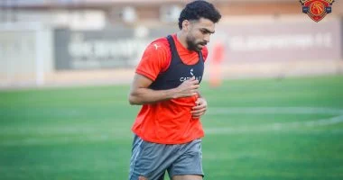 المقاولون العرب يتعاقد مع خالد عبد الفتاح ظهير الأهلى السابق