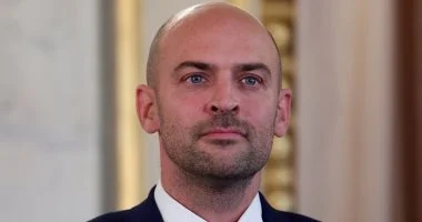 باريس تصعد ضد طهران.. فرنسا تطرد دبلوماسيين إيرانيين