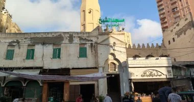 بُنى فى عهد محمد على باشا.. مسجد الشيخ الأثرى المساجد المعلقة بالإسكندرية.. صور