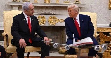 غزة وإيران يعكران صفو تحالف نتنياهو وترامب.. واشنطن بوست: الضغوط الانتخابية تضع الحليفان أمام اختبار صعب.. الردع الأمريكي النادر يحرج بنيامين.. وبوليتيكو: تل أبيب خسرت مكانتها الاستثنائية لدى البيت الأبيض