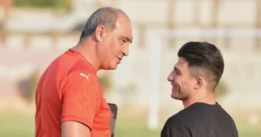 إسلام عيسى يظهر فى مران سيراميكا استعدادا للموسم الجديد