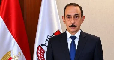 محافظ سوهاج يتابع الحالة الصحية للطفل “محمود” عقب وصوله مستشفى الإيمان.. فيديو