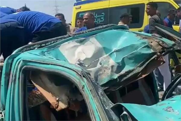ارتفاع ضحايا حادث الدواويس بالإسماعيلية إلى 18 وفاة و30 مصابًا