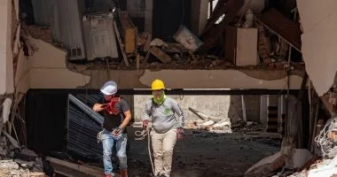 زلزال كولومبيا.. سباق مع الزمن لإنقاذ العالقين تحت الأنقاض.. إدارة ترامب تفعل استجابة فورية وتخصص مساعدات طارئة بـ 15.5 مليون دولار.. بابا الفاتيكان: حزن عميق وصلوات للضحايا.. والسلطات تواصل تقييم حجم الكارثة