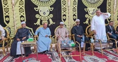 مدير أوقاف الإسماعيلية يشارك فى عزاء شهداء حادث الدواويس.. صور