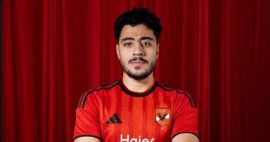 الأهلي يتعاقد مع أكرم توفيق 3 مواسم