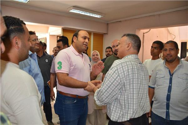 حفناوي يتفقد المركز الطبي لمياه الجيزة لمتابعة الخدمات الصحية للعاملين