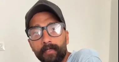 معز الصالحي صحفي فلسطيني يواجه المرض داخل غزة.. معاناته الصحية تتزايد مع التصاقات الأمعاء بسبب توقف علاجه البيولوجي منذ ثلاث سنوات.. ويستغيث: أنقذوني لا أريد الموت البطيء