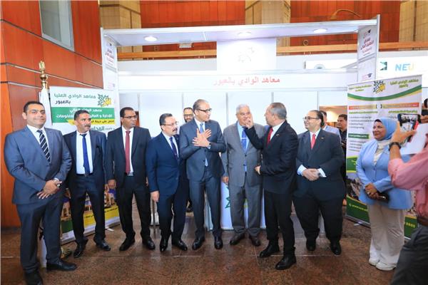 رئيس جامعة كفر الشيخ يشهد معرض «أخبار اليوم للجامعات 2026» بمكتبة الإسكندرية