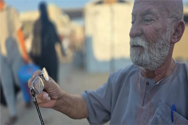 في غزة.. نظارة مكسورة قد تعني فقدان القدرة على الحركة
