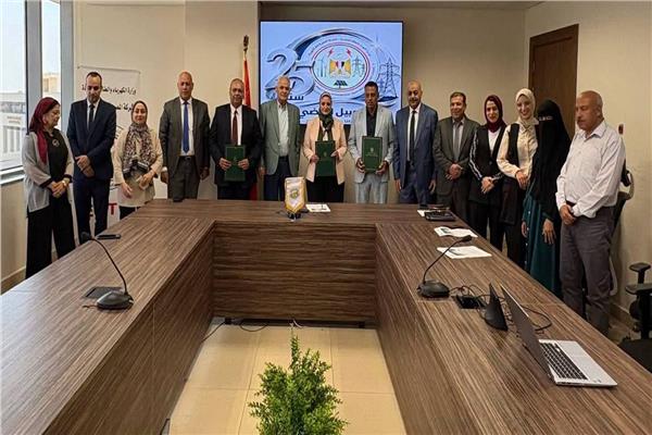 «العربية للتصنيع» توقع عقدًا لتأهيل محطة محولات جرجا وربطها بالشبكة القومية