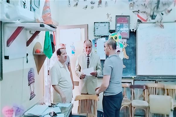 وكيل تعليم الدقهلية يتابع جاهزية مدارس شرق المنصورة للعام الدراسي الجديد