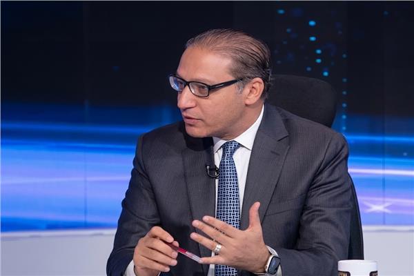 إسلام عفيفي: حملات ممنهجة لصرف المواطنين عن الانتماء وإرهاب أصوات الحق