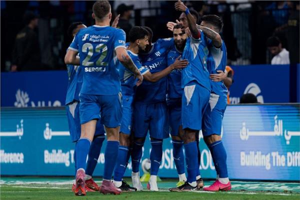 الهلال يكتسح الفيصلي في ظهور أول مثير بالدوري السعودي