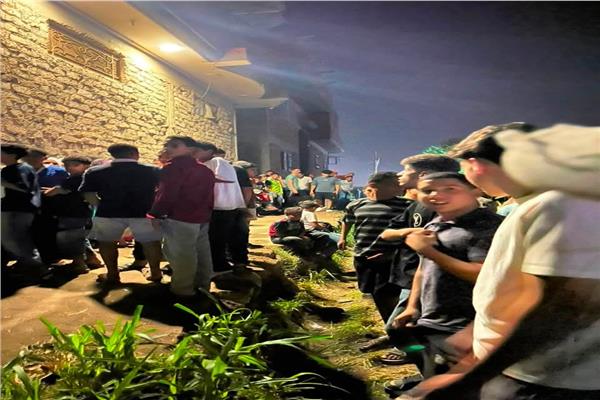 كانوا بيدوروا على الآثار.. الحفرة انهارت عليهم والحماية المدنية تدخلت في اللحظات الأخيرة