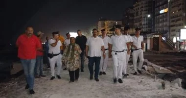 حملة مكبرة لمنع الإشغالات على كورنيش الإسكندرية.. صور
