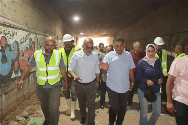 محافظ القليوبية في جولة ميدانية لمتابعة تطوير أنفاق مدينة الخصوص