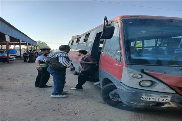 الغربية: الدفع بـ 8 أتوبيسات بدلا من سيارات الصندوق لنقل الركاب ببسيون وقطور